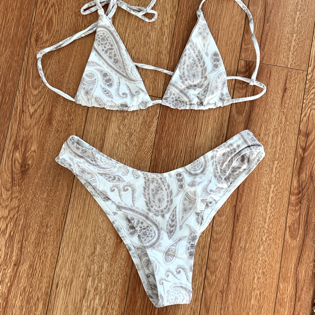 Brand New Tan Lines By Sivan Ayla Paisley Swimsuit